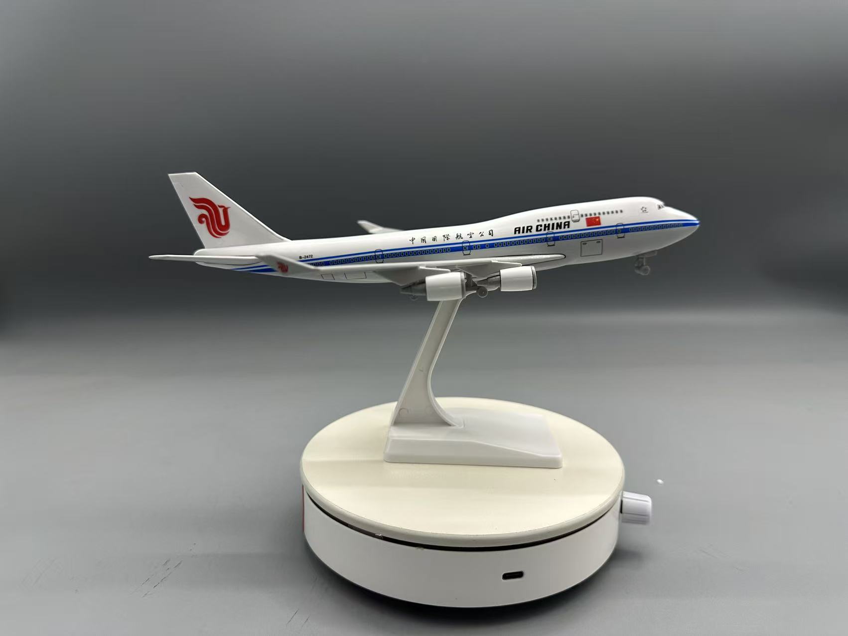 25 cm großes Flugzeugmodell au – Model Airplane Plastic Bewertung und Preis