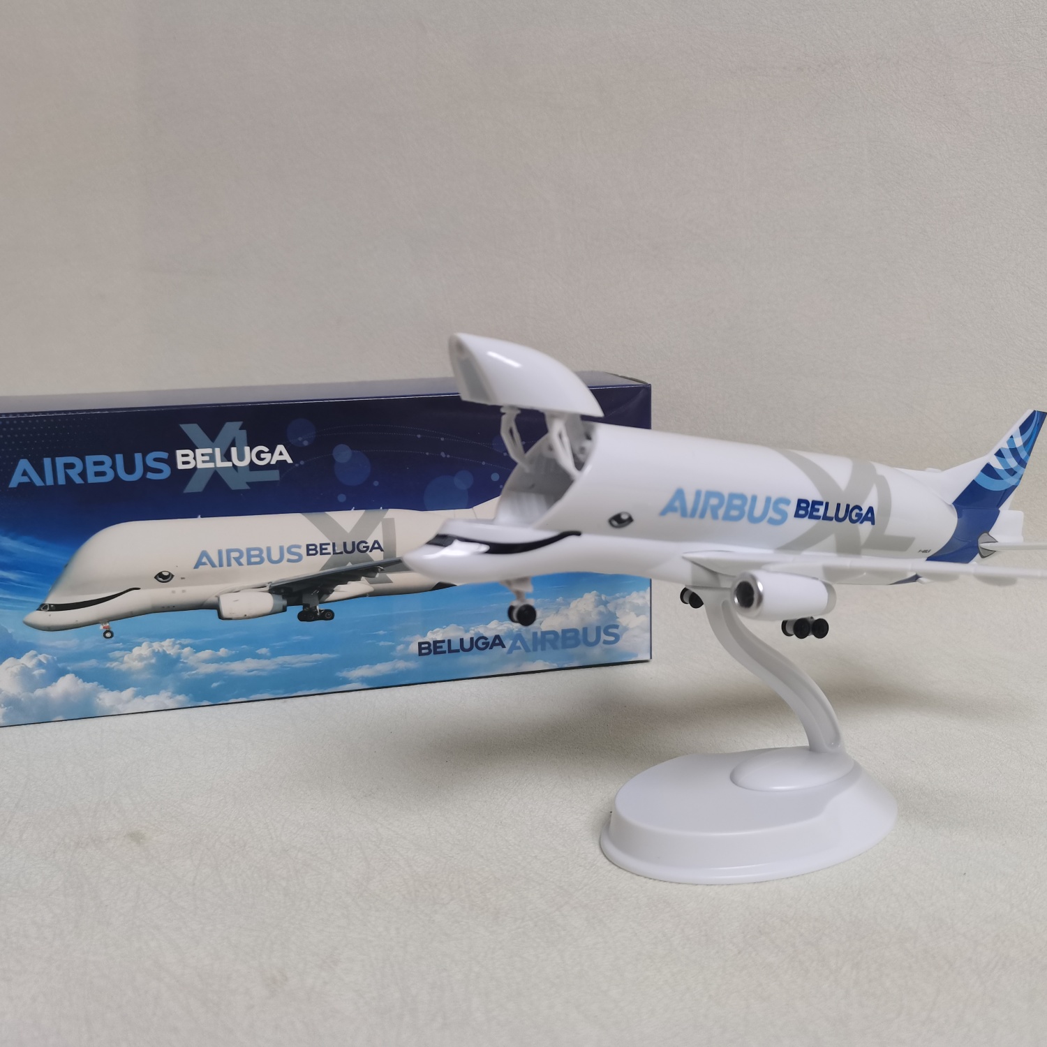 20cm Maßstab Flugzeugmodell AB – Model Airplane Plastic Bewertung und Preis